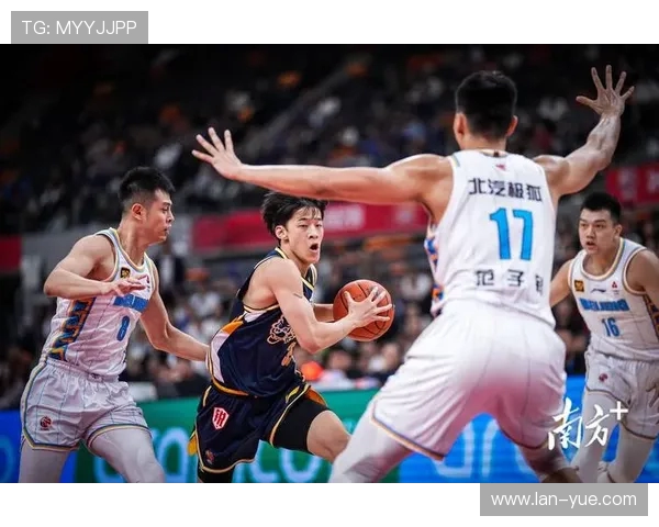 CBA广东队对阵山东队精彩直播视频回放与赛后分析分享