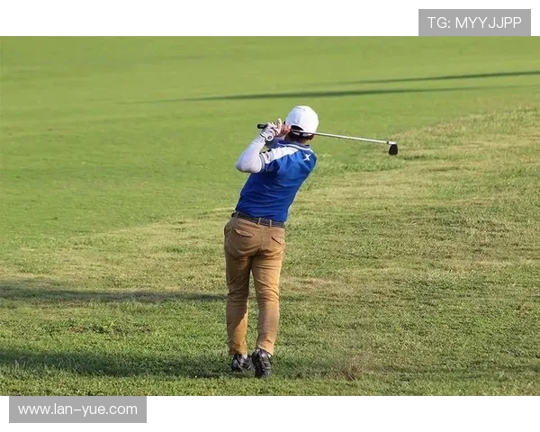 李娜的足球人生深度对话：从球场到人生的精彩旅程与启示